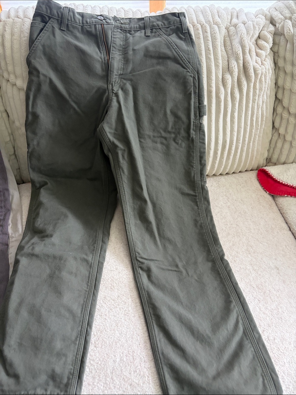Carhartt Brand new perfect condition men’s lined pants size32/32